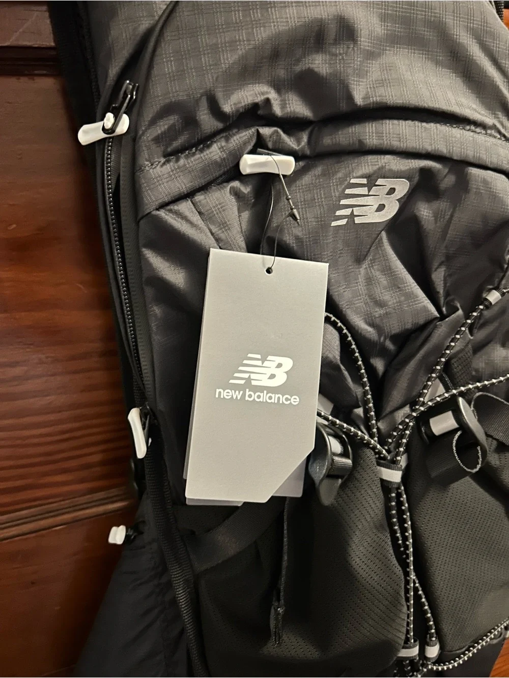 New Balance 15L Hydration Backpack Black NEW